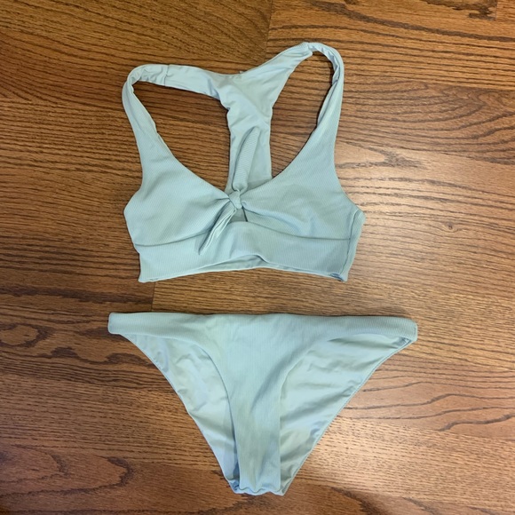 LSPACE suit top and bottom - Picture 4 of 4